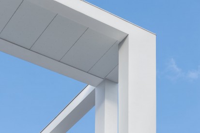 Hardie-Panel-Arctic-White-Smooth-reference-Prague-6 Panel Fațade ventilate tip siding-lambriu din fibrociment