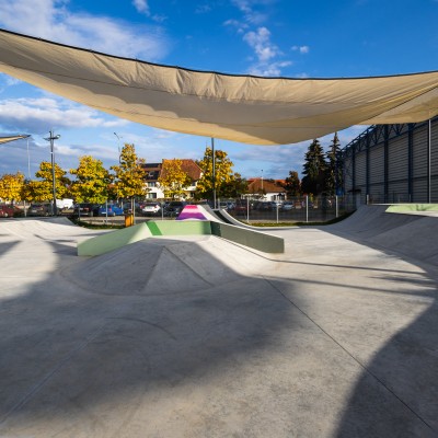 SPORT PLAY SYSTEMS Skate parks - Proiectare, constructie, reabilitare skate parks SPORT PLAY SYSTEMS
