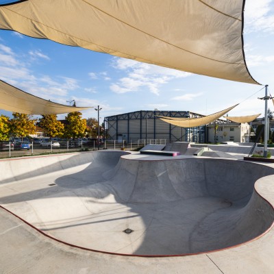 SPORT PLAY SYSTEMS Skate parks - Proiectare, constructie, reabilitare skate parks SPORT PLAY SYSTEMS