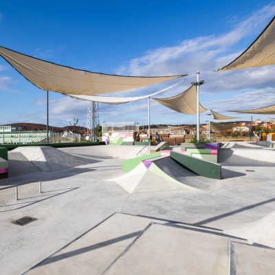 SPORT PLAY SYSTEMS Skate parks - Proiectare, constructie, reabilitare skate parks SPORT PLAY SYSTEMS