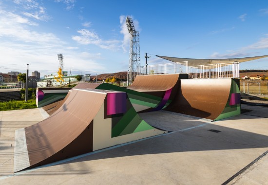 Proiectare, constructie, reabilitare skate parks SPORT PLAY SYSTEMS