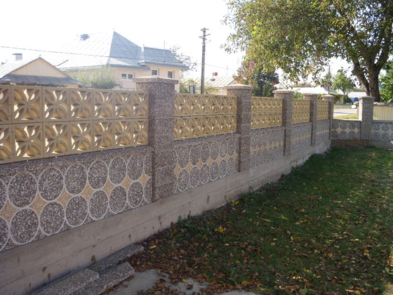 Prefabet Gard spalat (agregate expuse) - Garduri modulare din beton pentru curte si gradina Prefabet