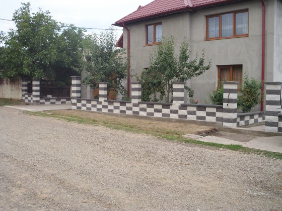 Prefabet Gard din beton, model sah - Garduri modulare din beton pentru curte si gradina Prefabet