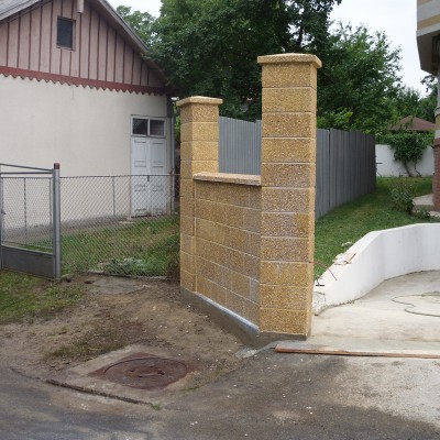 Prefabet Gard din beton, culoare crem - Garduri modulare din beton pentru curte si gradina Prefabet