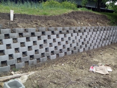 Boshung contrataluz Boshung Jardiniere din beton