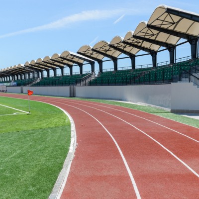 CONICA pista alergare - Pardoseli turnate CONICA pentru terenuri sportive outdoor