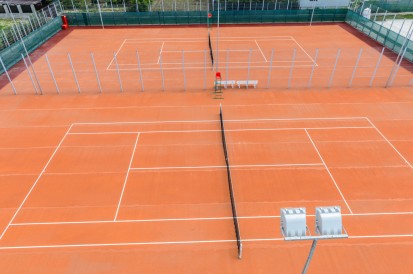 teren tenis mare Pardoselile sportive