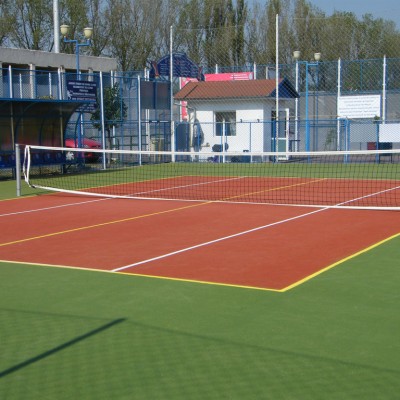CONICA teren tenis - Pardoseli turnate CONICA pentru terenuri sportive outdoor