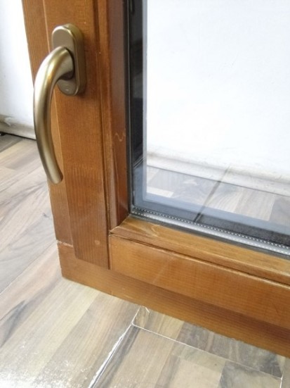 Detaliu ferestre lemn-aluminiu Ferestre lemn-aluminiu