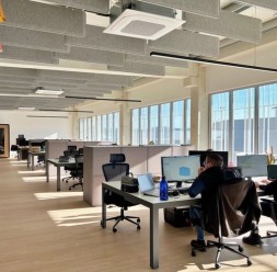 Cabine și panouri acustice modulare pentru birouri Vicoustic