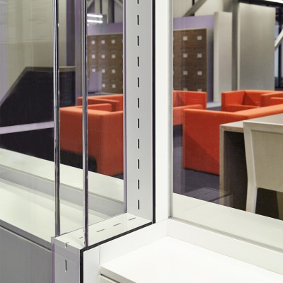 QBIQ Pereti modulari iQStructural  - Pereti modulari din sticla sau lemn pentru compartimentare birouri  QBIQ