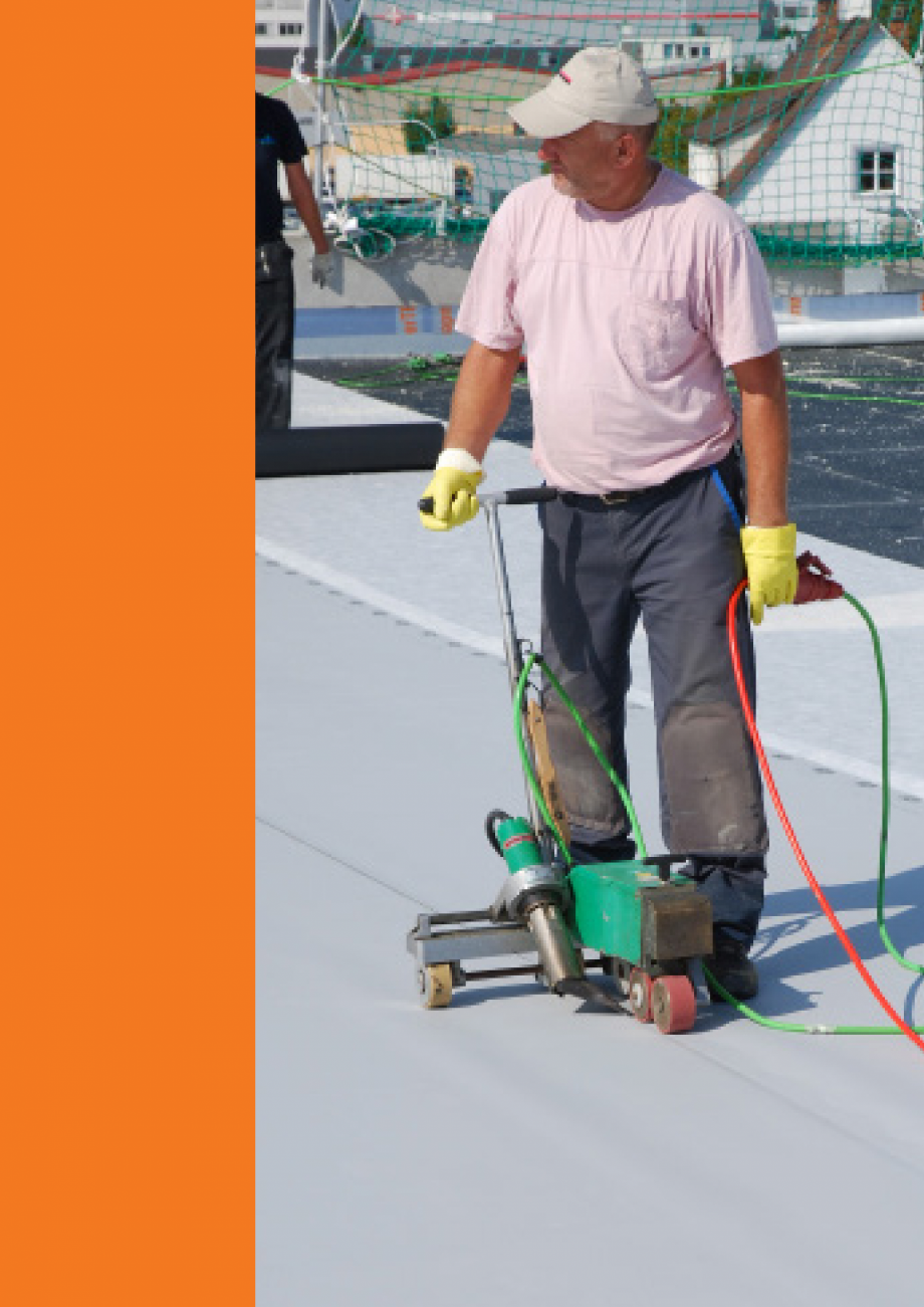 Pagina 44-Sisteme acoperis terasa BAUDER Catalog, brosura Romana auderTHERMOPLAN T 15/18/20

3

Termoizolație...