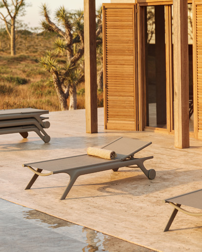 Sezlong Gama Africa Africa Mobilier pentru curte, gradina si terasa