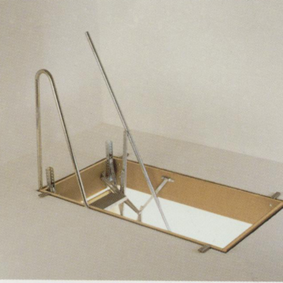 Pagina 1-Scari retactabile din aluminiu
 GEOCOM TRADING&CONSULTING ALLUMIN Accesorii 