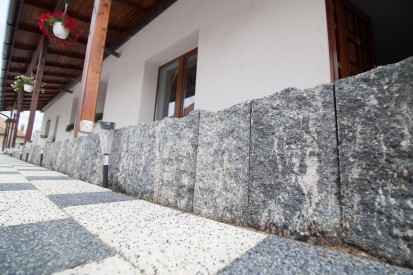 Palisade din beton utilizate in amenajare Palisada Elemente decorative din beton