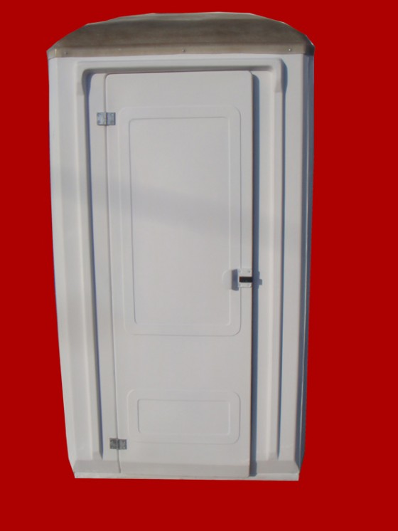 NEW DESIGN COMPOSITE Toaleta alba vidanjabila nechesonata - vedere din fata usa inchisa - Toalete ecologice