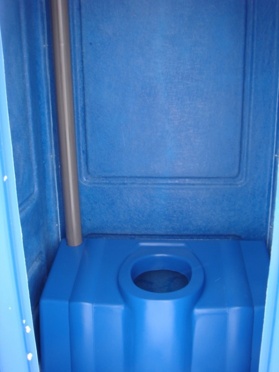 NEW DESIGN COMPOSITE Toaleta vidanjabila nechesonata - vedere interior - Toalete ecologice din poliester vidanjabile chesonate