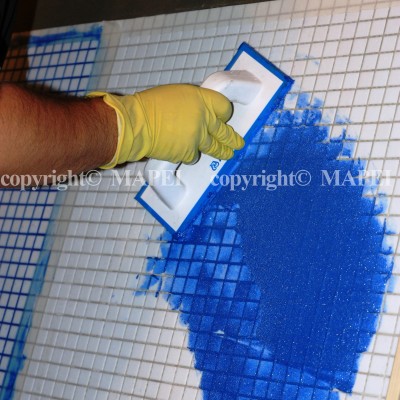 MAPEI 14 mozaic sticla chituire rosturi - Chituri rezistente la agenti chimici sau acizi pentru rosturi