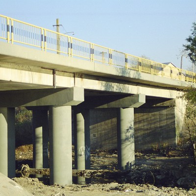 MAPEI Reparatii pod peste Milcovat Mapei 07 - Conexiuni din carbon pentru consolidarea structurilor din beton