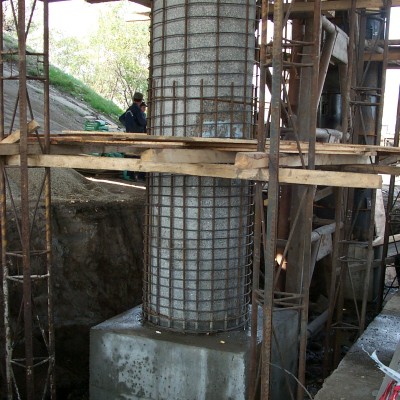 MAPEI Reparatii pasaje pe A1 Mapei 08 - Conexiuni din carbon pentru consolidarea structurilor din beton