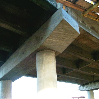 MAPEI Reparatii pasaje pe A1 Mapei 22 - Conexiuni din carbon pentru consolidarea structurilor din beton