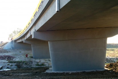 Reparatii pod DN 2 Calnistea Mapei 23 Reparatii pod (DN2) Km 33 - 028 peste raul