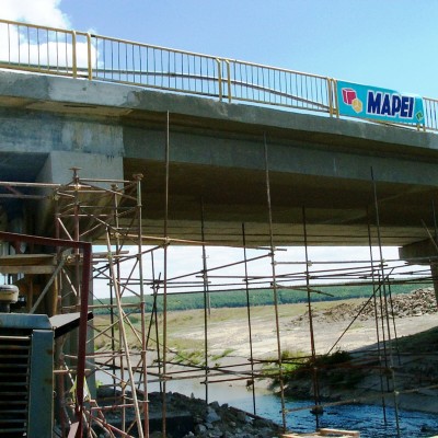 MAPEI Reparatii pod DN 2 Calnistea Mapei 02 - Conexiuni din carbon pentru consolidarea structurilor din