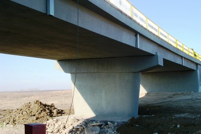 Reparatii pod DN 2 Calnistea Mapei 21 Reparatii pod (DN2) Km 33 - 028 peste raul