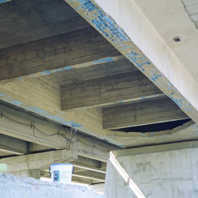 MAPEI Reparatii pod Roman Mapei 21 - Conexiuni din carbon pentru consolidarea structurilor din beton MAPEI