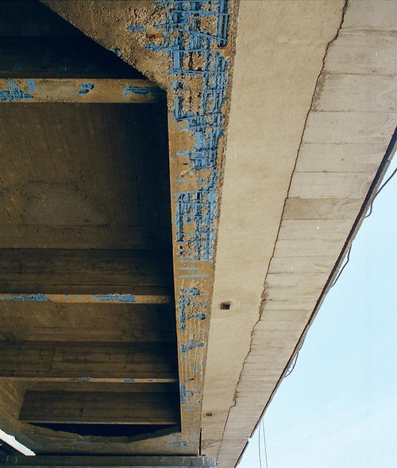 MAPEI Reparatii pod Roman Mapei 25 - Conexiuni din carbon pentru consolidarea structurilor din beton MAPEI