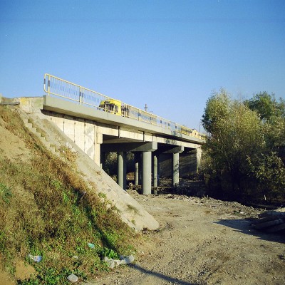 MAPEI Reparatii pod peste Milcovat Mapei 08 - Mortar pentru repararea structurilor MAPEI