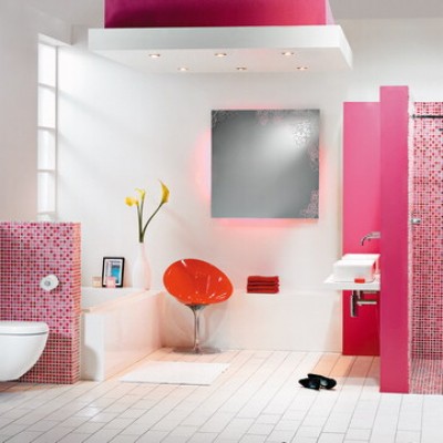 GEBERIT Amenajari camere de baie alb si roz cu sisteme de WC incastrate - Sisteme incastrabile
