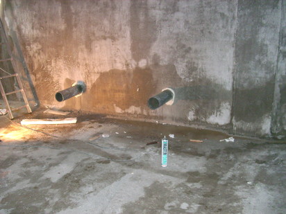 Hidroizolare strapungeri instalatii sanitare Hidroizolare strapungeri instalatii sanitare - Complex rezidential str Fetesti