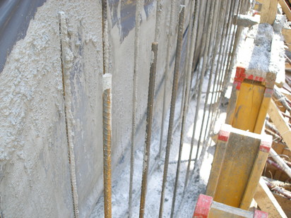 Aplicare tratament de impermeabilizare - RADMYX RADMYX Aditiv in beton - MEP - Imobil birouri -