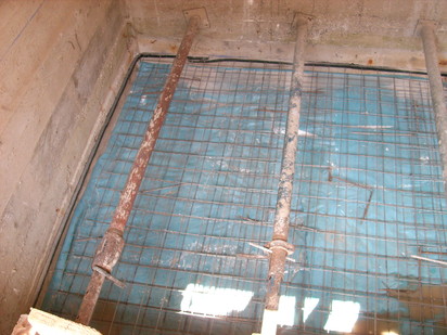 Aplicare tratament de impermeabilizare - RADMYX RADMYX Aditiv in beton - Vila persoana privata - Bucuresti