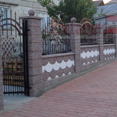 Prefabet Gard spalat solzi - Garduri modulare din beton pentru curte si gradina Prefabet