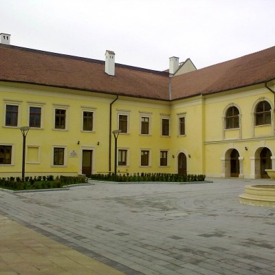 PROLEMATEX 31 (Palatul Apor Alba Iulia) - Ferestre din lemn stratificat PROLEMATEX