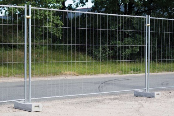 AMERICASA Exemplificarea utilizarii gardului mobil - Garduri santier pentru delimitari sau imprejmuriri temporare