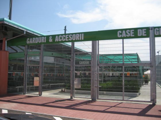 HERAS Gard si porti Adronit - Porti de acces auto batante HERAS