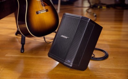 Exemplu de utilizare a sistemului Bose S1 Pro Sistem audio
