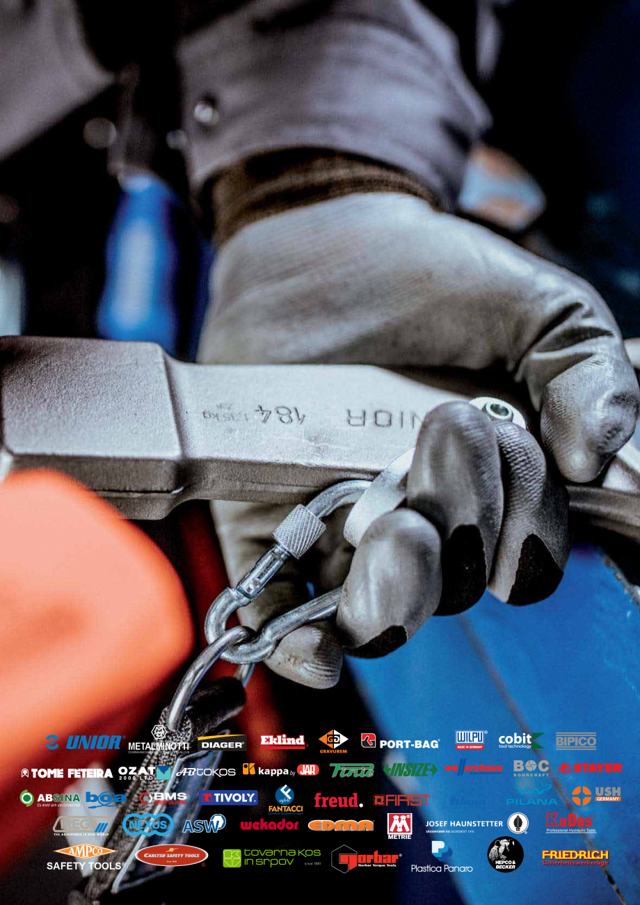 Pagina 24-Catalog CNS INDUSTRIAL 2018-2021 - Scule pentru lucru la inaltime  Catalog, brosura Romana 0.687
1...