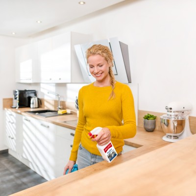 Mellerud Chemie GMBH Solutii de curatare - Solutii de curatare si decapanti pentru materiale multiple Mellerud