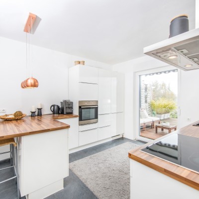 Mellerud Chemie GMBH Solutii de curatare - Solutii de curatare si decapanti pentru materiale multiple Mellerud