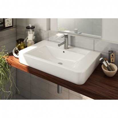 760015~2 Solutii de curatare si decapanti pentru materiale multiple