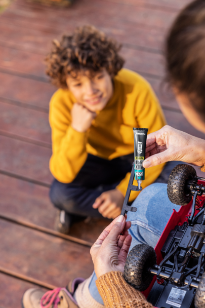 Adeziv universal  Max Repair Extreme Adeziv universal 