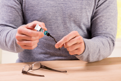 Adeziv cianoacrilat Super Glue Control Adeziv cianoacrilat