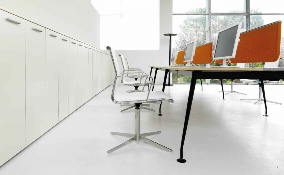 Pagina 10-Mobilier pentru birouri IVM Colectia VIKTOR Catalog, brosura Engleza, Italiana e Alluminio, dotati...