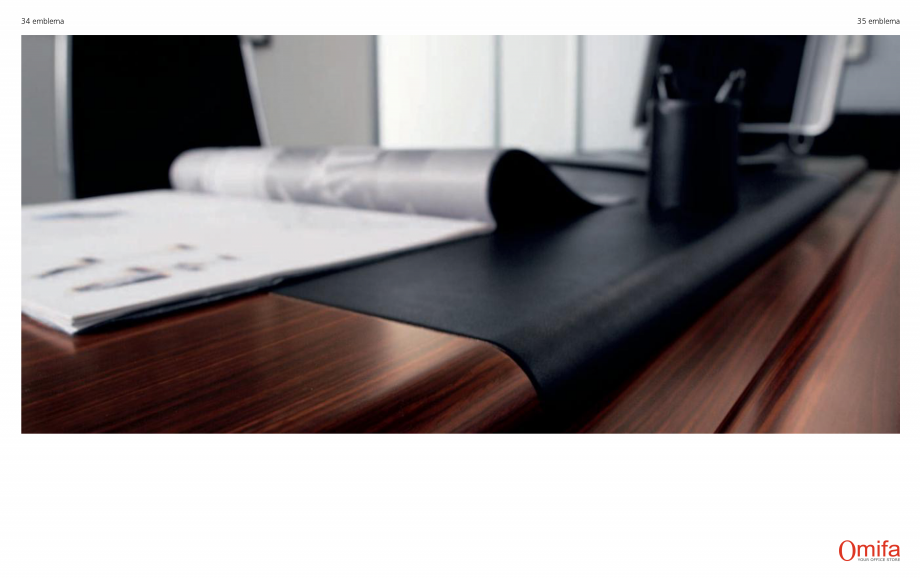 Pagina 18-Mobilier pentru birouri OMIFA EMBLEMA Catalog, brosura Engleza, Italiana 