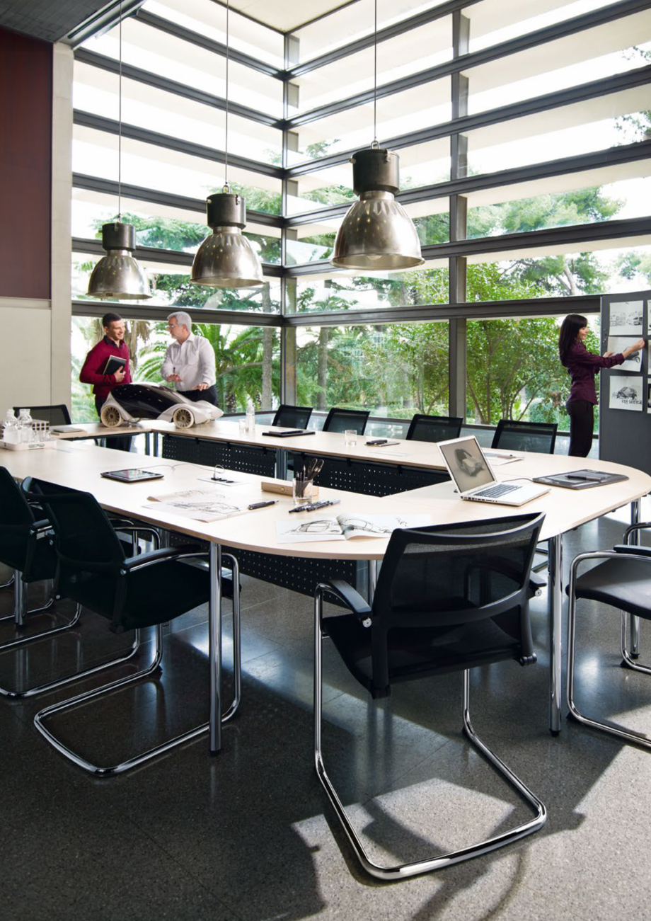 Pagina 2-Masa pentru birou SEDUS TALK ABOUT Fisa tehnica Engleza ost diverse range of configurations....