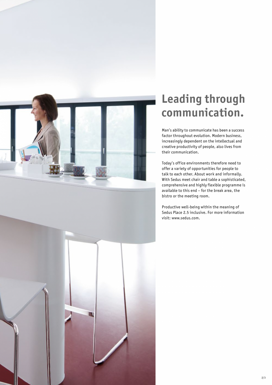 Pagina 3-Scaune bistro SEDUS MEET CHAIR  Catalog, brosura Engleza  covers – offers a high level of seating
...